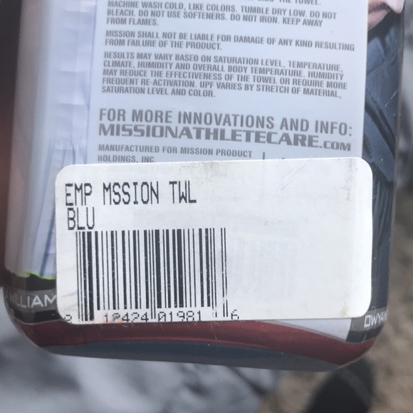 Mission unisex EnduraCool microfiber cooling towel Large -Blue Brand New - Picture 4 of 5